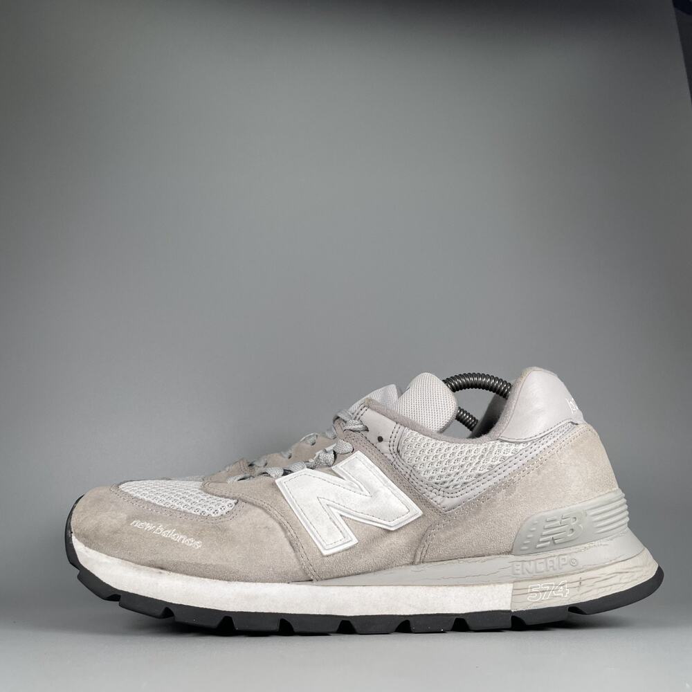 New Balance 574 Men's 10.5 D Rugged Rain Cloud Gray Lace Up Low Top Mesh Sneaker